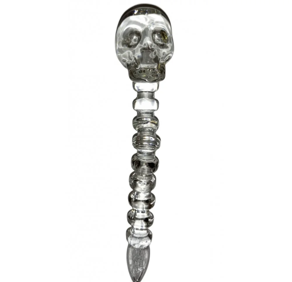 Dabber Szklany "Przeźroczysta Czaszka" CLOVER SKULL do Olejku 12 cm Dabber Szklany "Przeźroczysta Czaszka" CLOVER SKULL do Olejku 12 cm