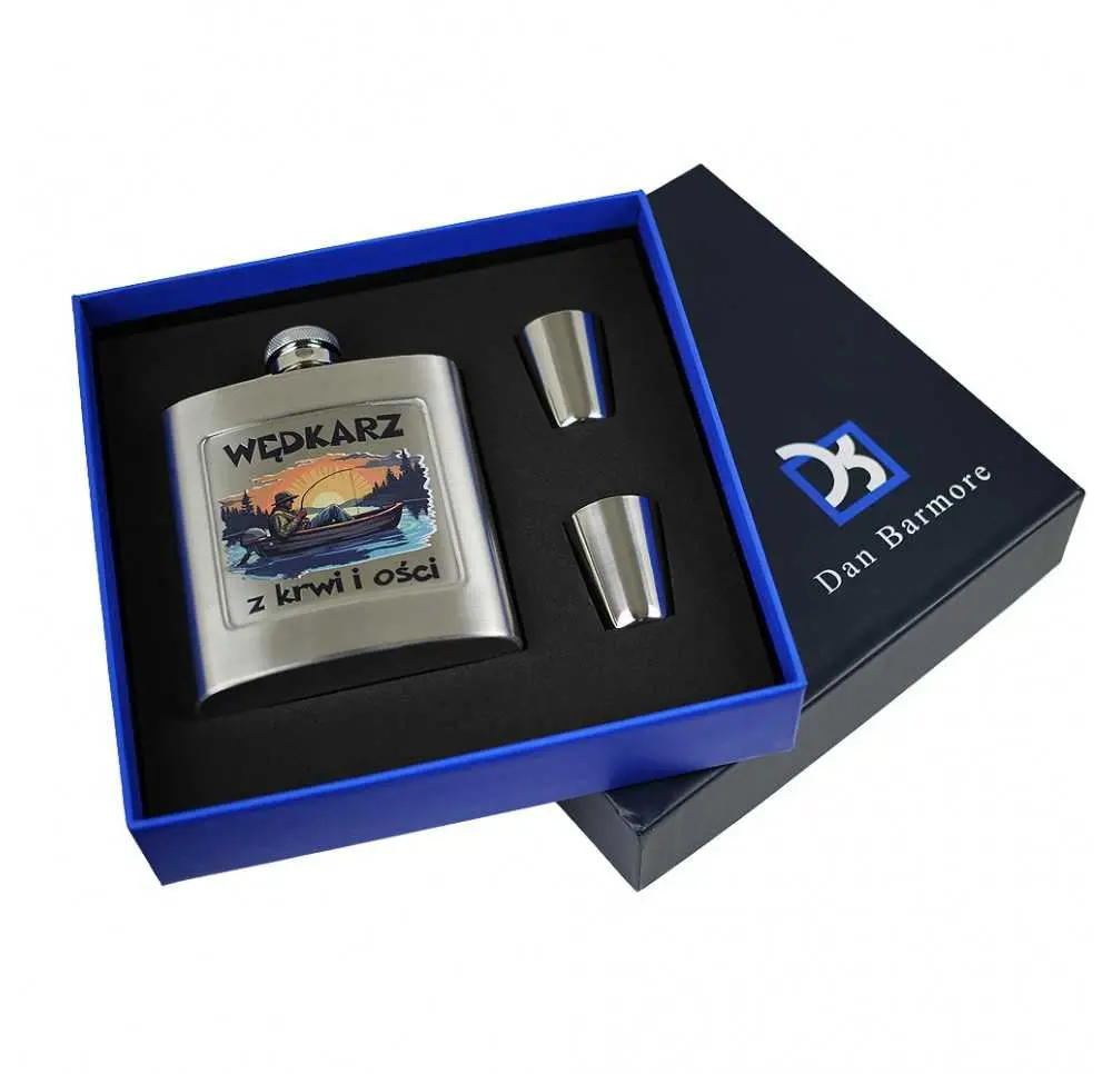 Zestaw piersiówka Dan Barmore SABADELL 180 ml z kieliszkami