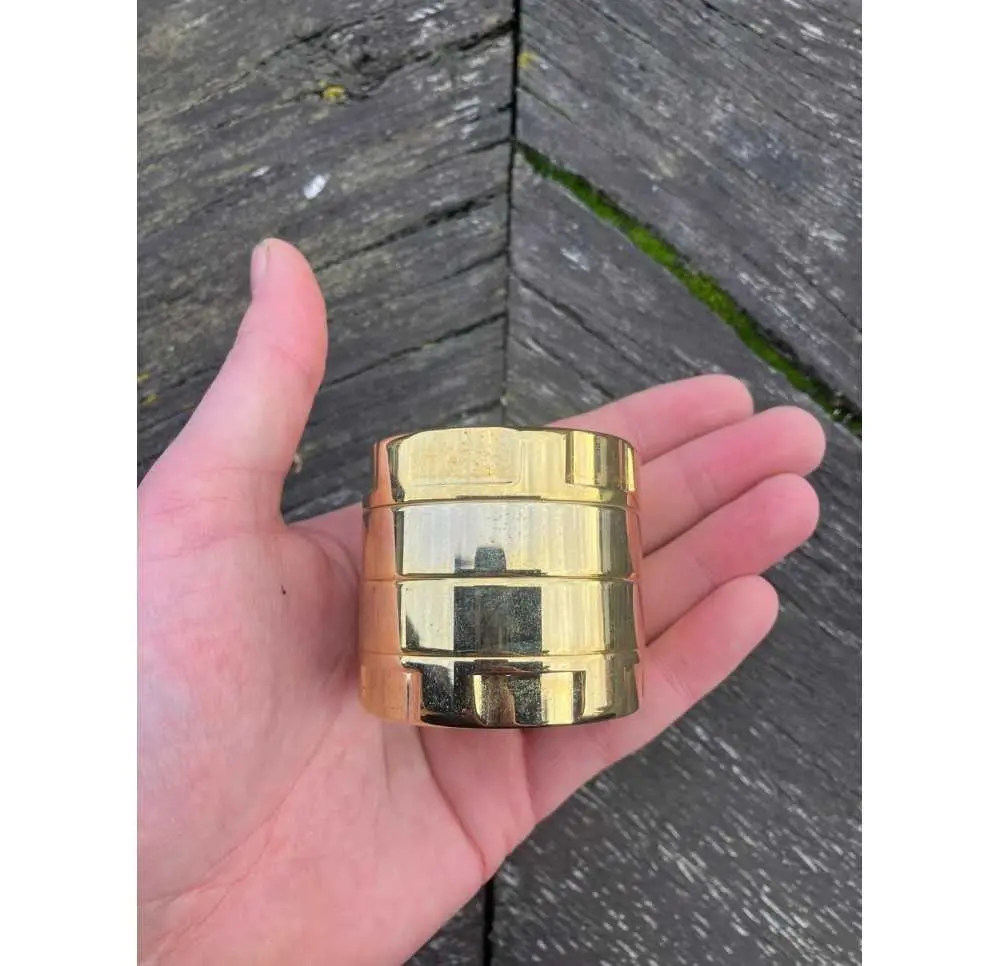 Młynek miedziany 4-elementowy pokryty złotem + pudełko ozdobne + certyfikat